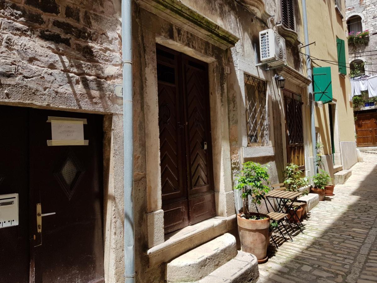 Captain'S Residence Rovinj Exterior foto
